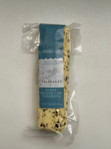 Queso Hilado de Albahaca